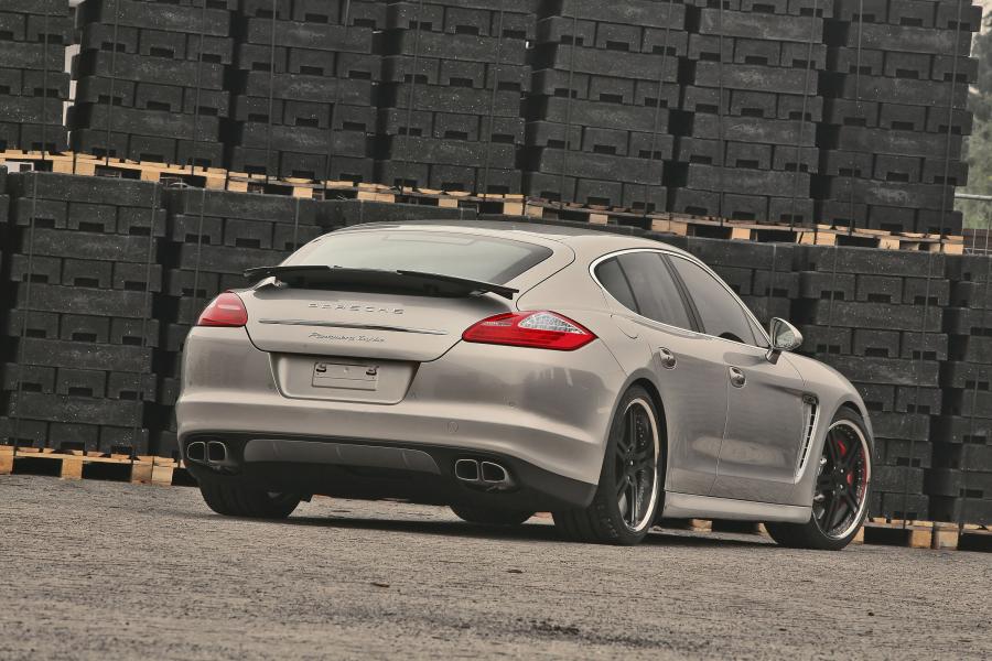  Porsche Panamera Turbo by McChip-DKR 2009 года  (фото 6 из 16)